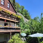 Апартаменты Haus Wander-lust Лаутербах